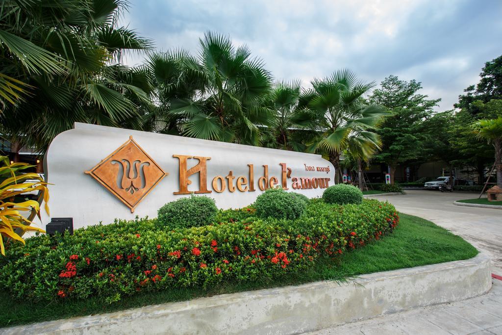 Hotel De L'Amour Sha Plus Prakhon Chai Exterior foto